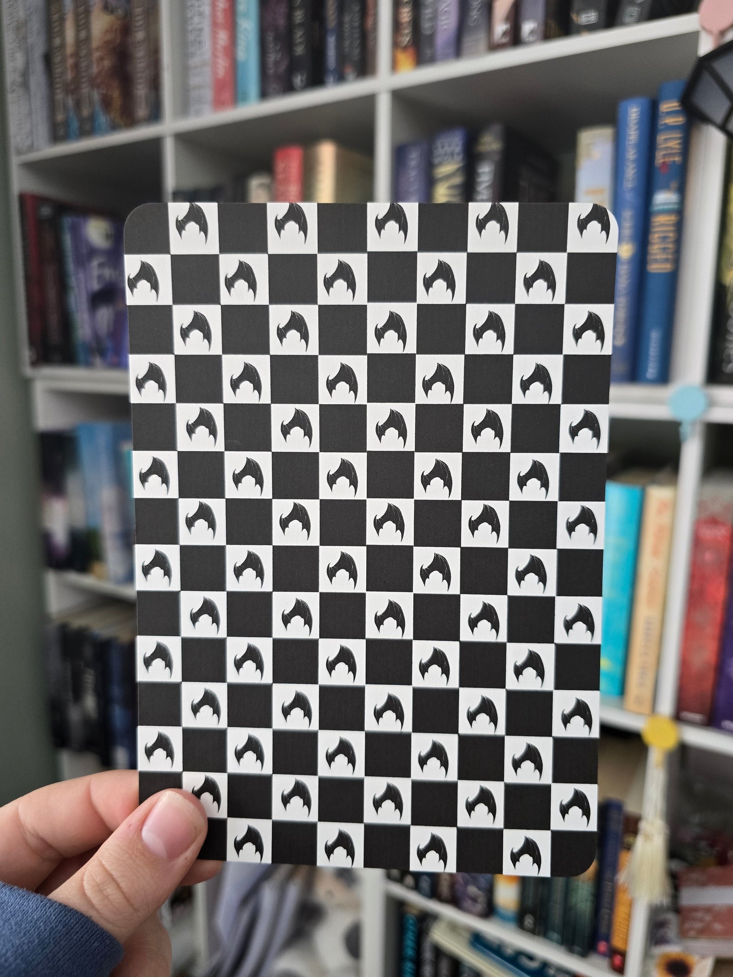 Bat Wing Checkered Insert