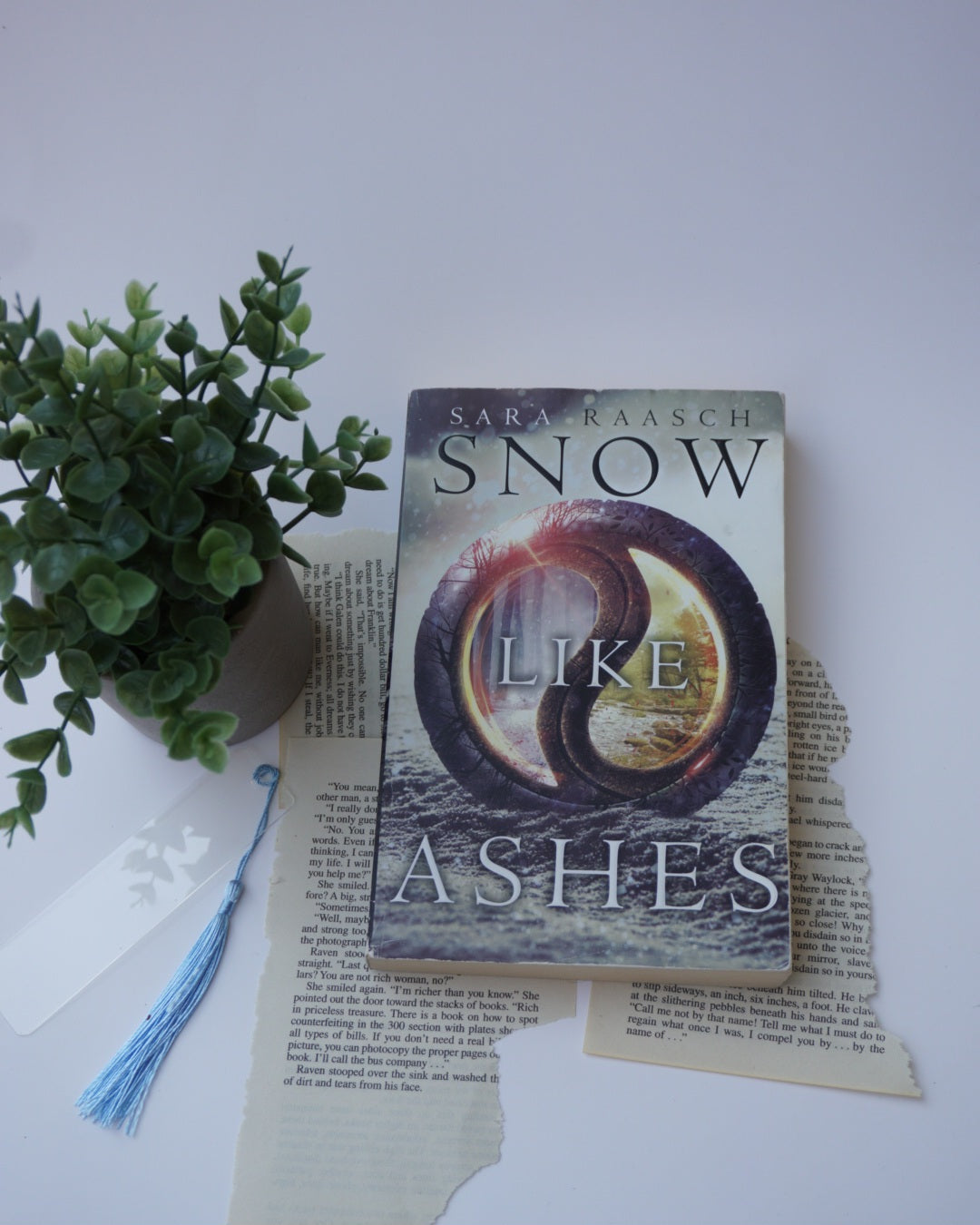 Snow Like Ashes by Sara Raasch