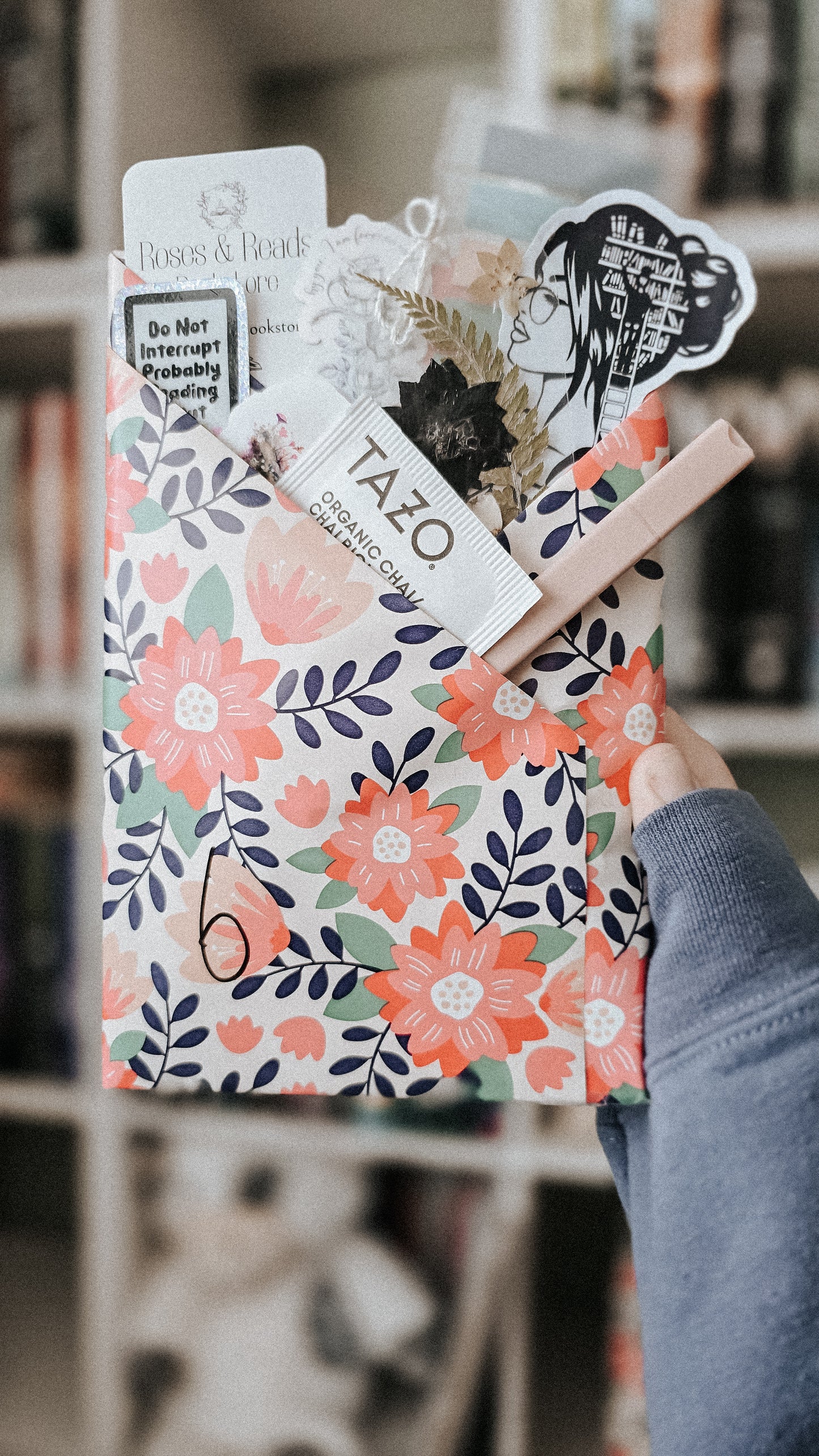 Blind Date With A Book + Bookish Items (010)