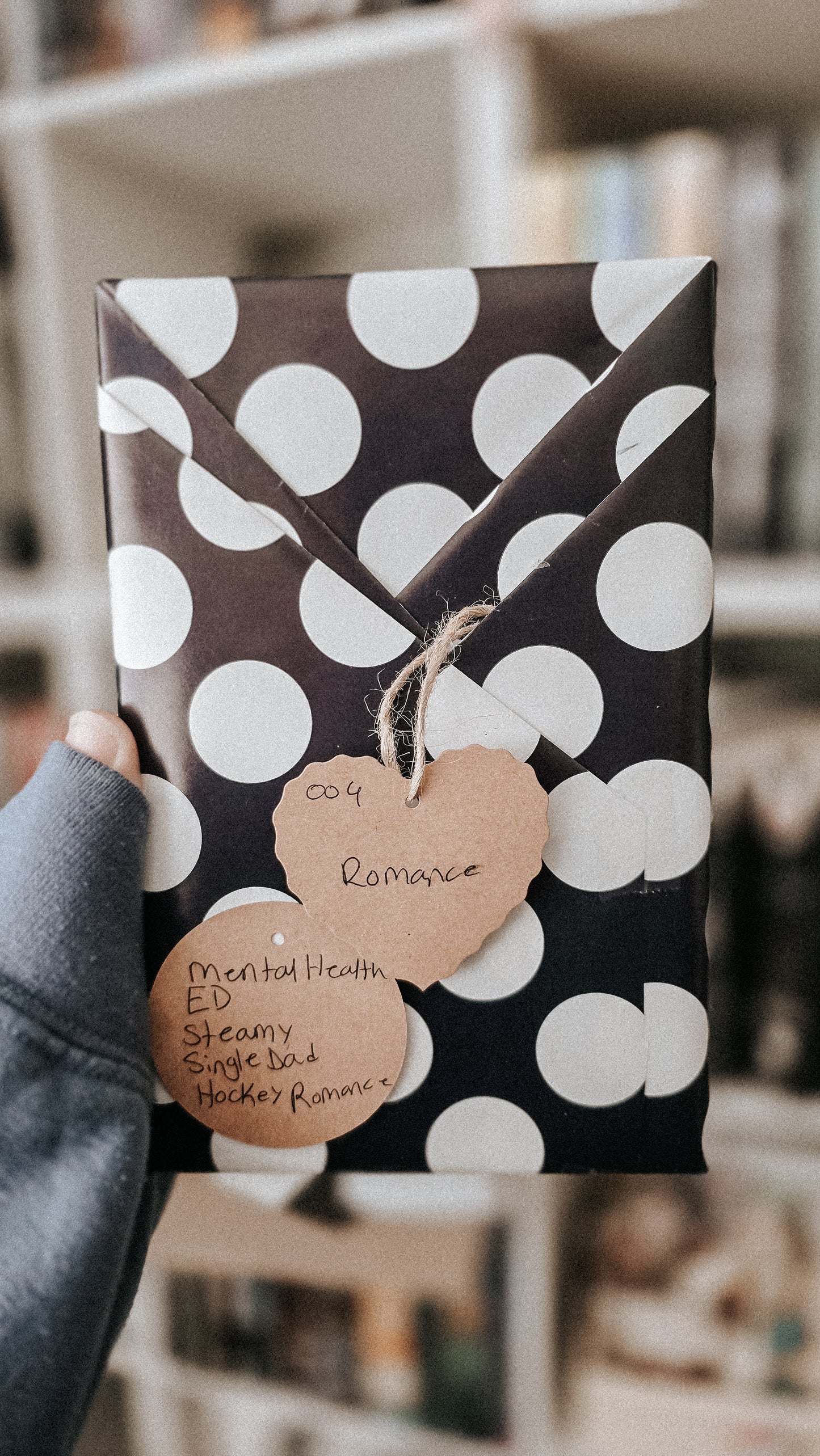 Blind Date With A Book + Bookish Items (004)